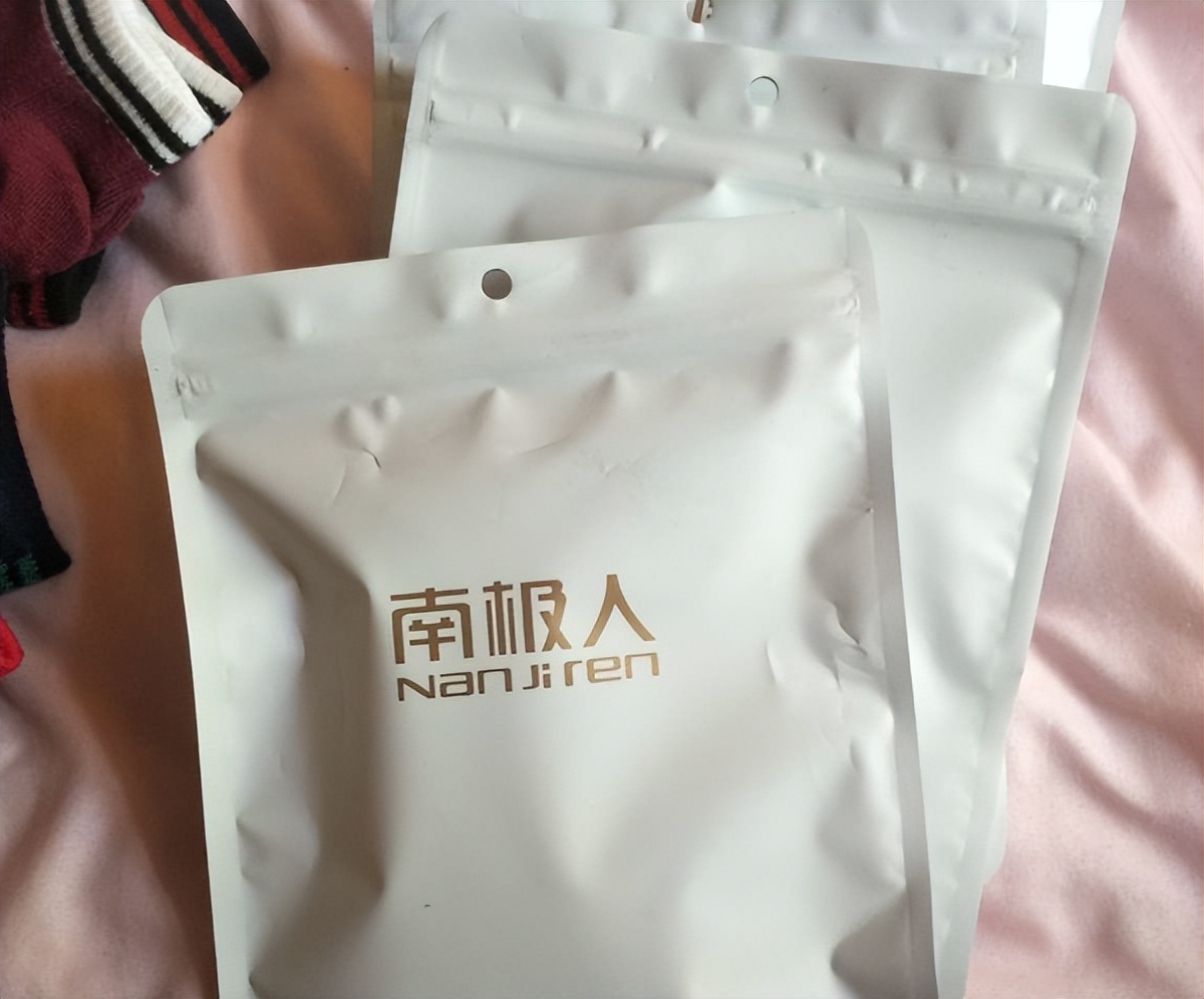 衣服全是假货,网上的品牌衣服基本都是假货