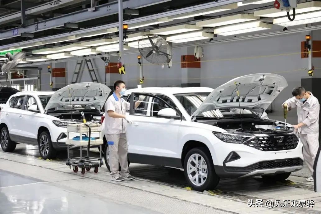 成都经开区发展,龙泉驿区产业转型