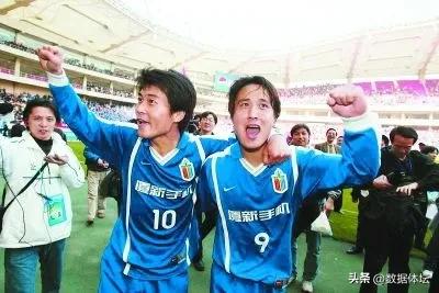 中国足球最令人难堪的重大事件,中国男足比赛烂球场面