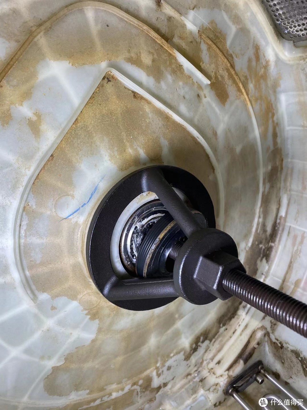 自己更换滚筒洗衣机轴承,怎样给滚筒洗衣机换轴承