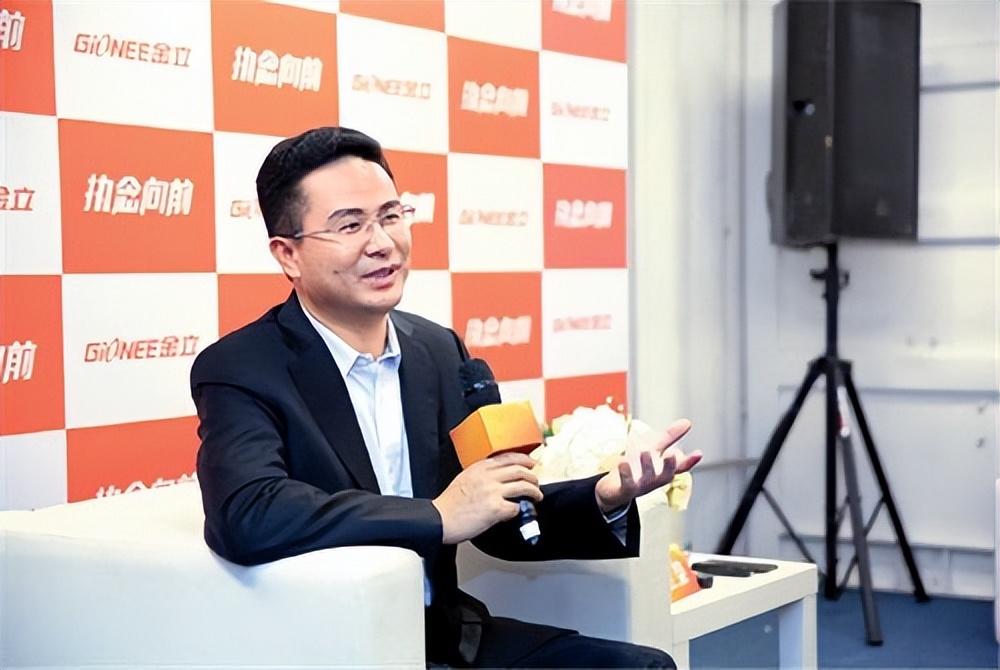 金立老板刘立荣到底亏多少钱,金立老总刘立荣输了多少钱