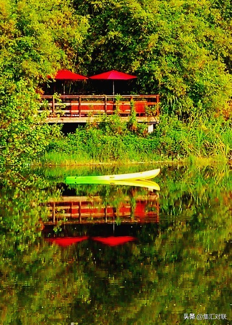 上联夜来花香无蝶采下联怎么对,花香入梦来对联下联