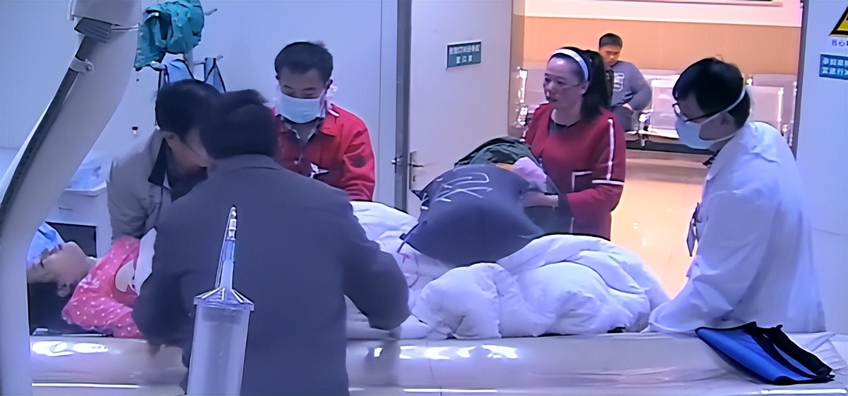 22岁女孩洗完澡突然晕倒后续,22岁女孩洗完澡后昏迷后续