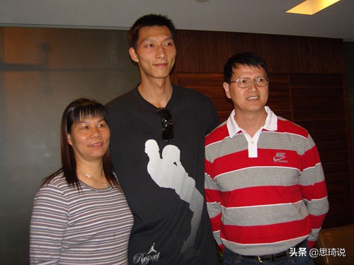 易建联高中故事,篮球风云人物易建联