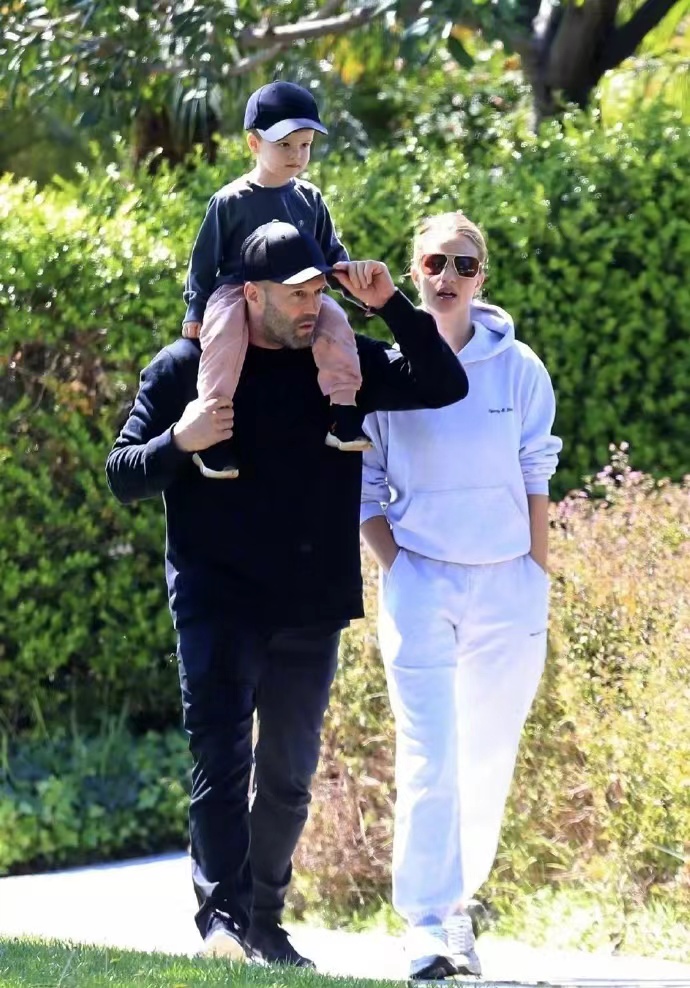 喜事接二连三到来的4个生肖,喜事接二连三来的三大生肖