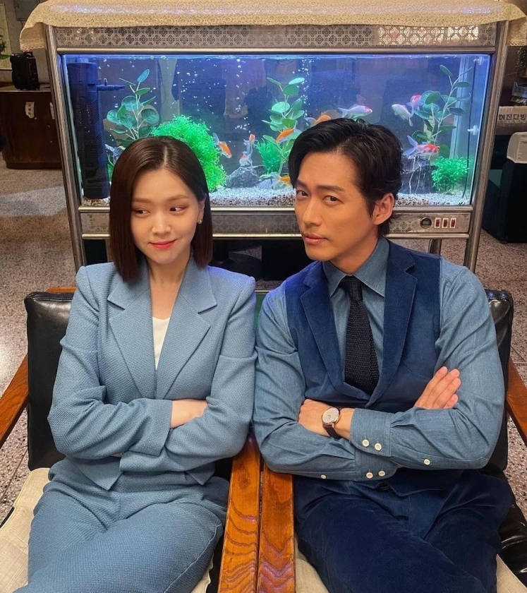 黑色太阳南宫珉戴的手表,南宫珉戴的手表