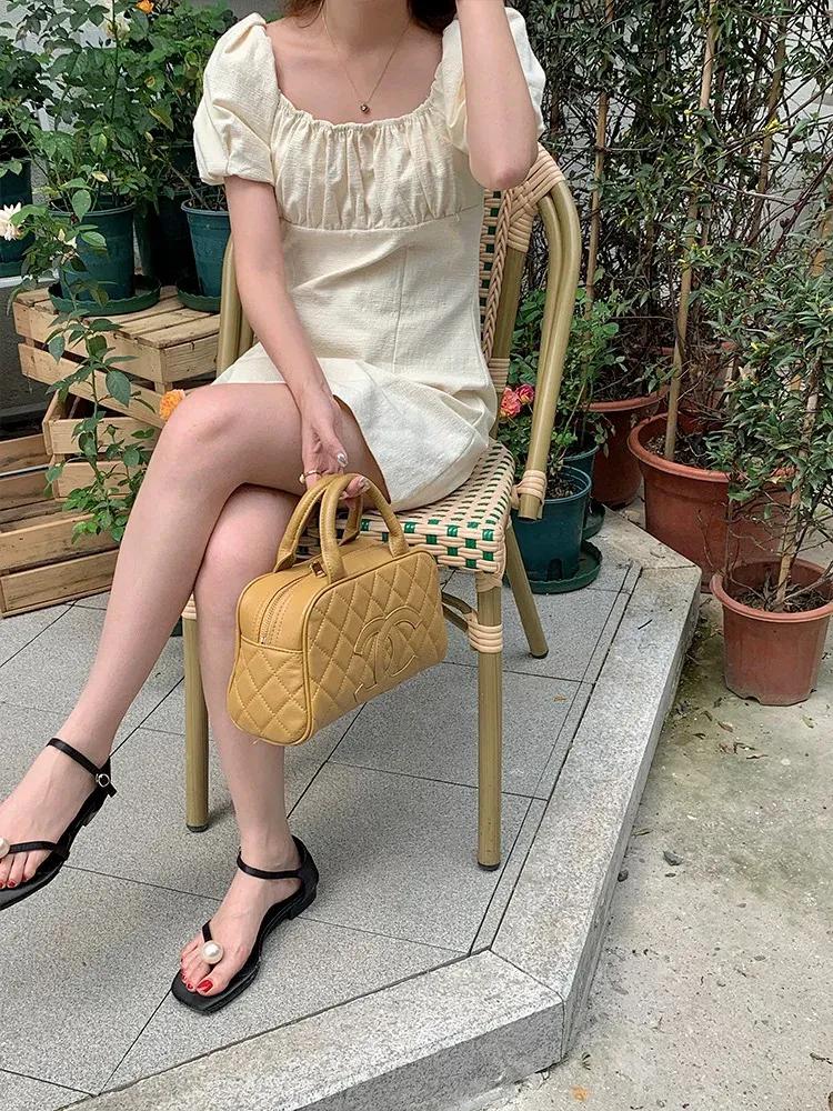 法式灯笼袖针织连衣裙秋冬高级感,灯笼袖连衣裙爆款2022新款