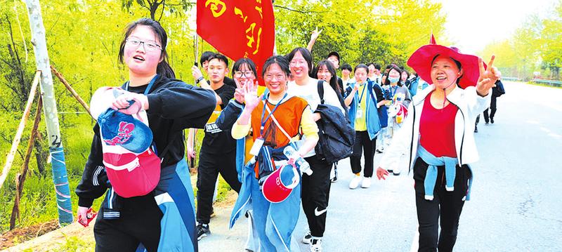 文明引领逐梦远航——曾都区第一中学风采展示