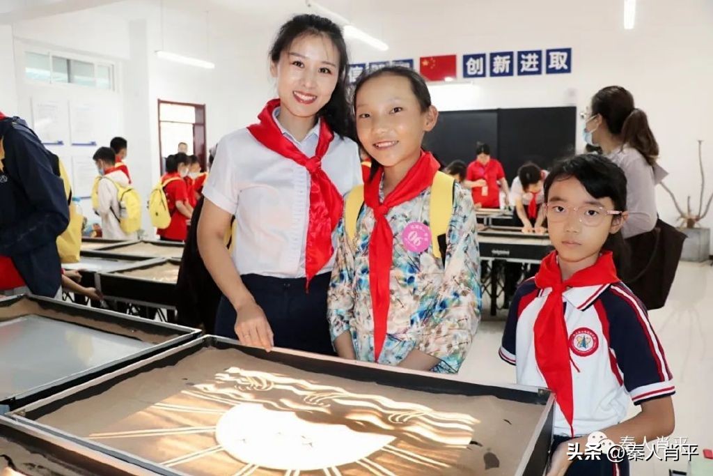 石榴籽一家亲夏令营总结会,石榴籽一家亲夏令营视频