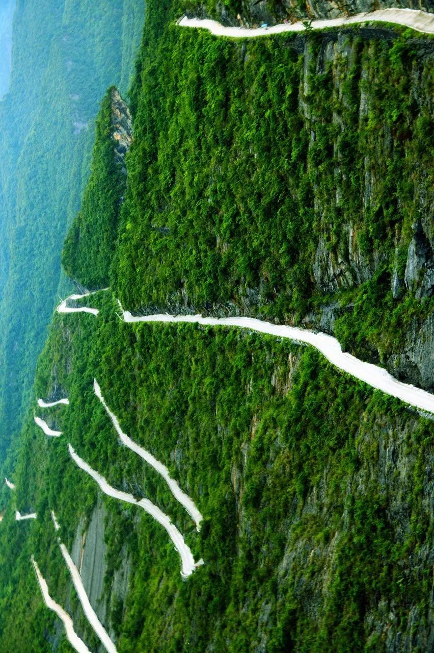 湖北恩施夏季热吗,湖北恩施人间仙境图片