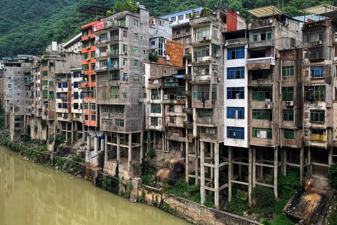 云南盐津县城在哪条江边,云南盐津县城视频