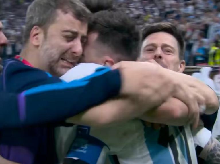 世界杯决赛贺炜解说完整版2022,世界杯决赛夜贺炜解说封神