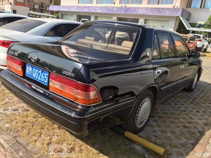 开箱报告|情怀有价！其辉1:18丰田皇冠JZS155汽车模型