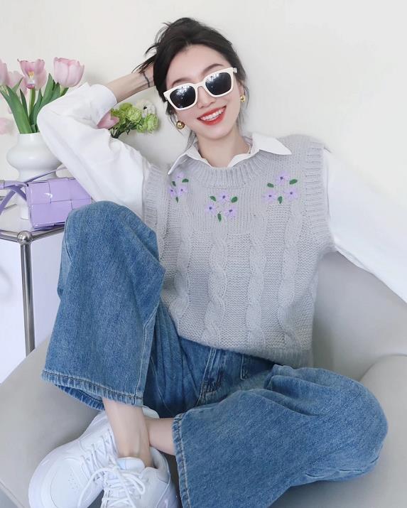 衬衫的两种穿搭法好看又高级,白衬衫牛仔裤搭配出高级感学生