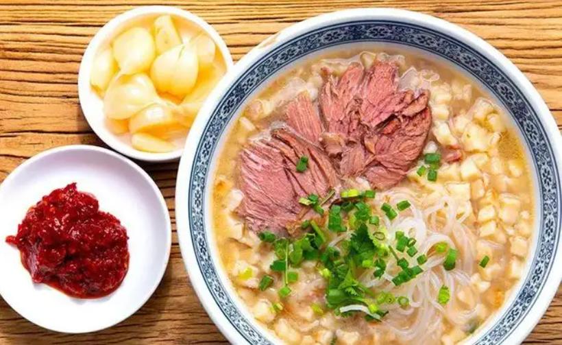 陕西最具特色的十大美食,陕西最有名的10道菜小吃