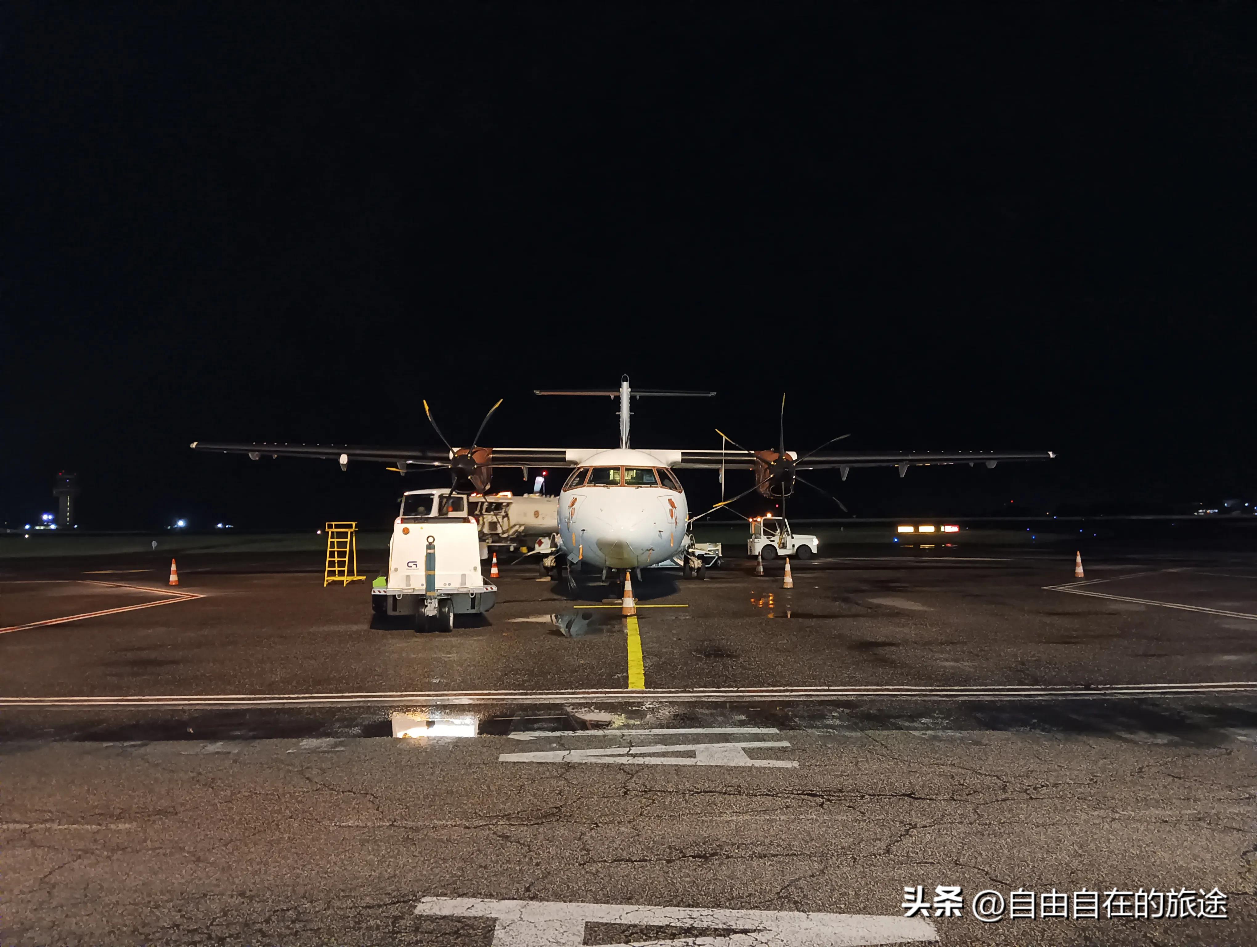 非洲的支线小飞机你敢乘坐吗？