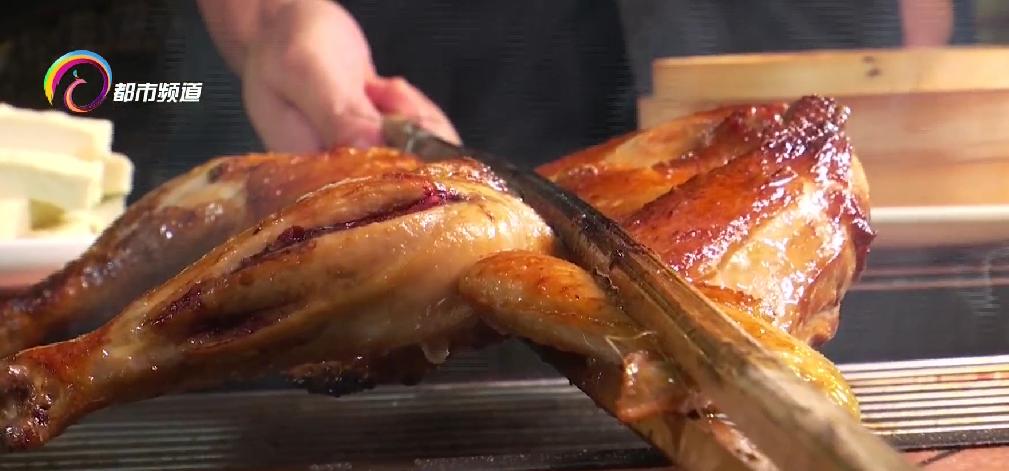 茶花鸡、秘制烤鱼、香辣猪蹄，昆明这家宾馆搞起特色烧烤，满满烟火气