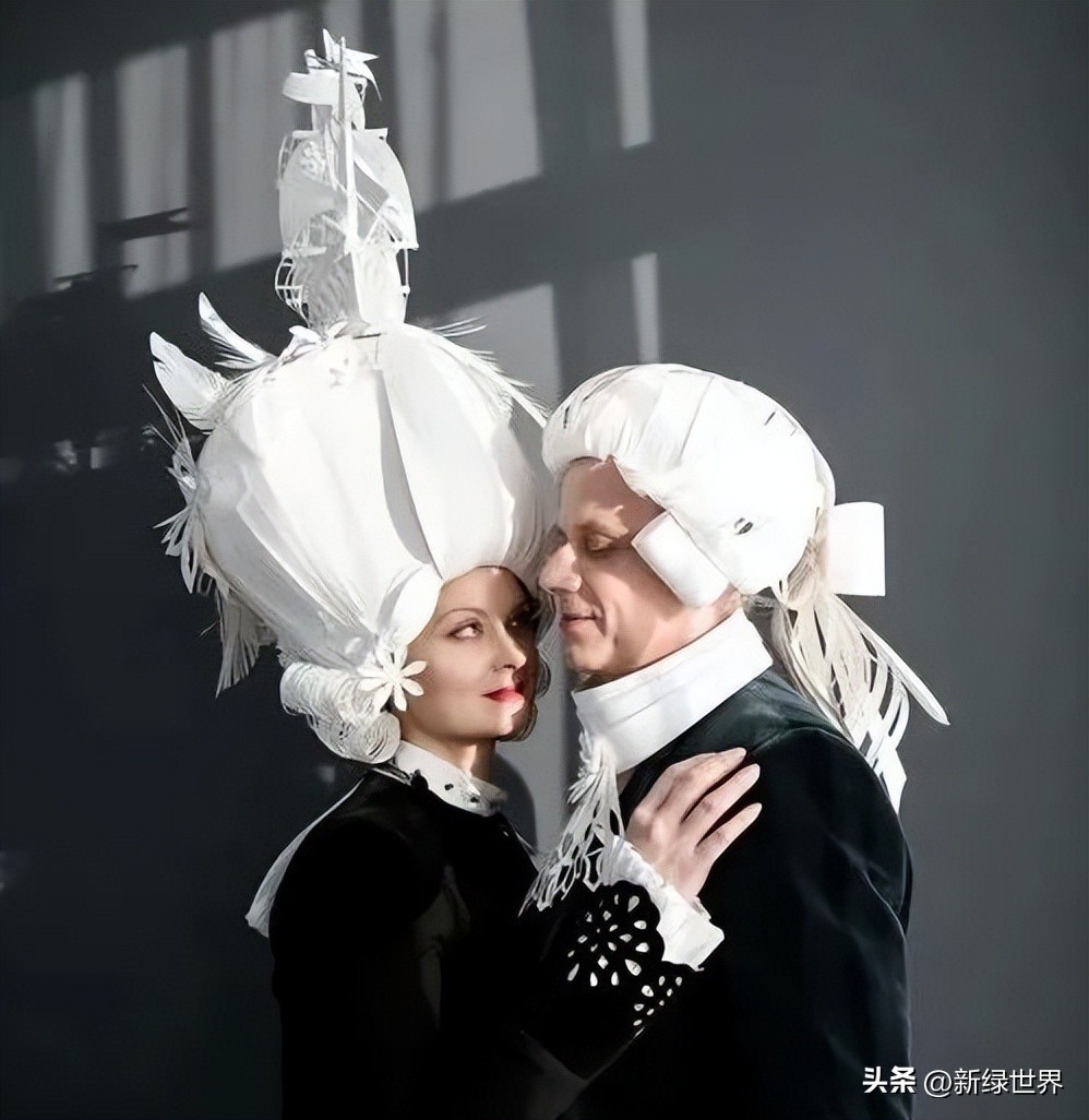 纸艺作品绘画,千变万化的纸艺术作品