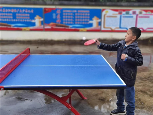 为中国足球梦想助力,为农村孩子筑梦爱心公益活动