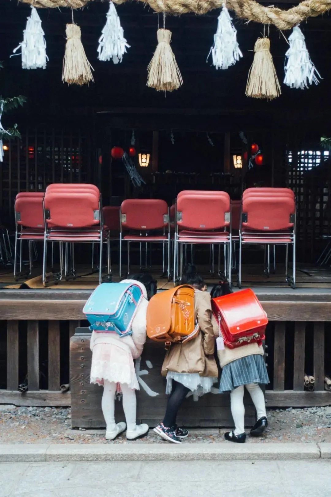 爸爸拍坏人女儿却被偷走完整版,日本爸爸偷拍孩子