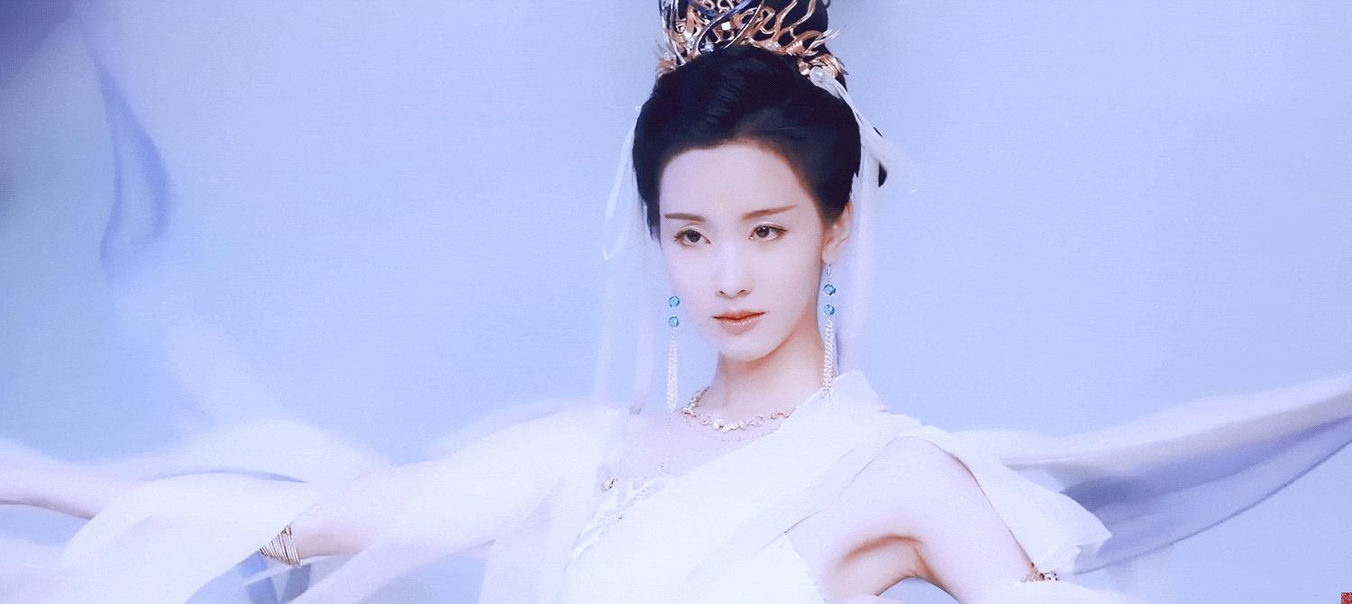 明明同一位女演员，绝色美人和普女就在一线之间，造型太重要了