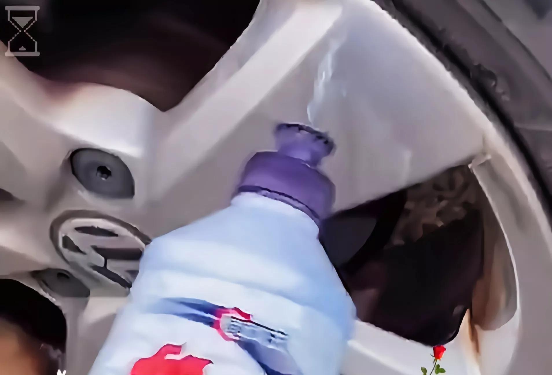 养蜂人告你真假蜂蜜的识别方法,如何辨别蜂蜜真假的最简单方法