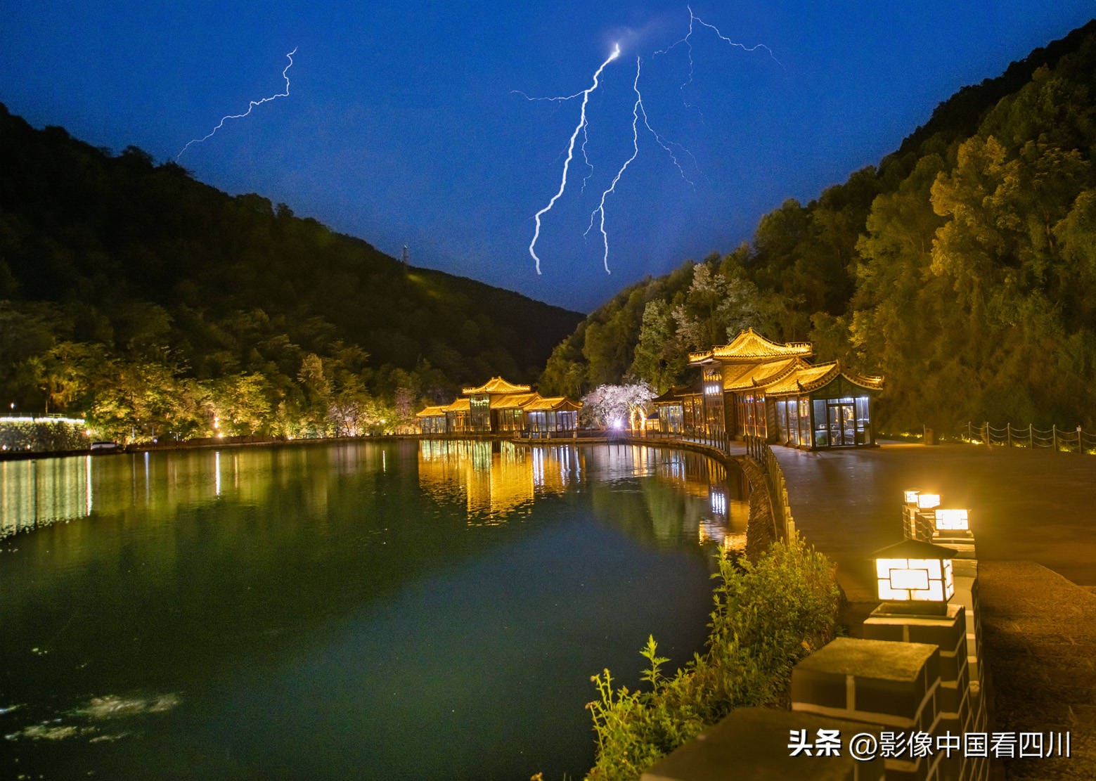 雅安旅游景点冬季喇叭河,雅安喇叭河6月景色