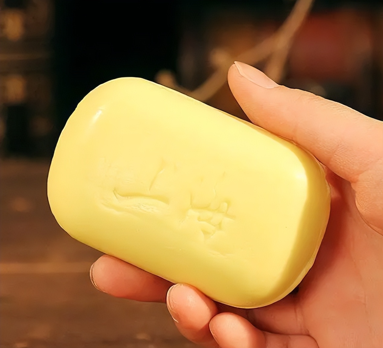 硫磺皂洗脸后皮肤刺痛感怎么办,经常用硫磺皂洗脸对皮肤有影响吗