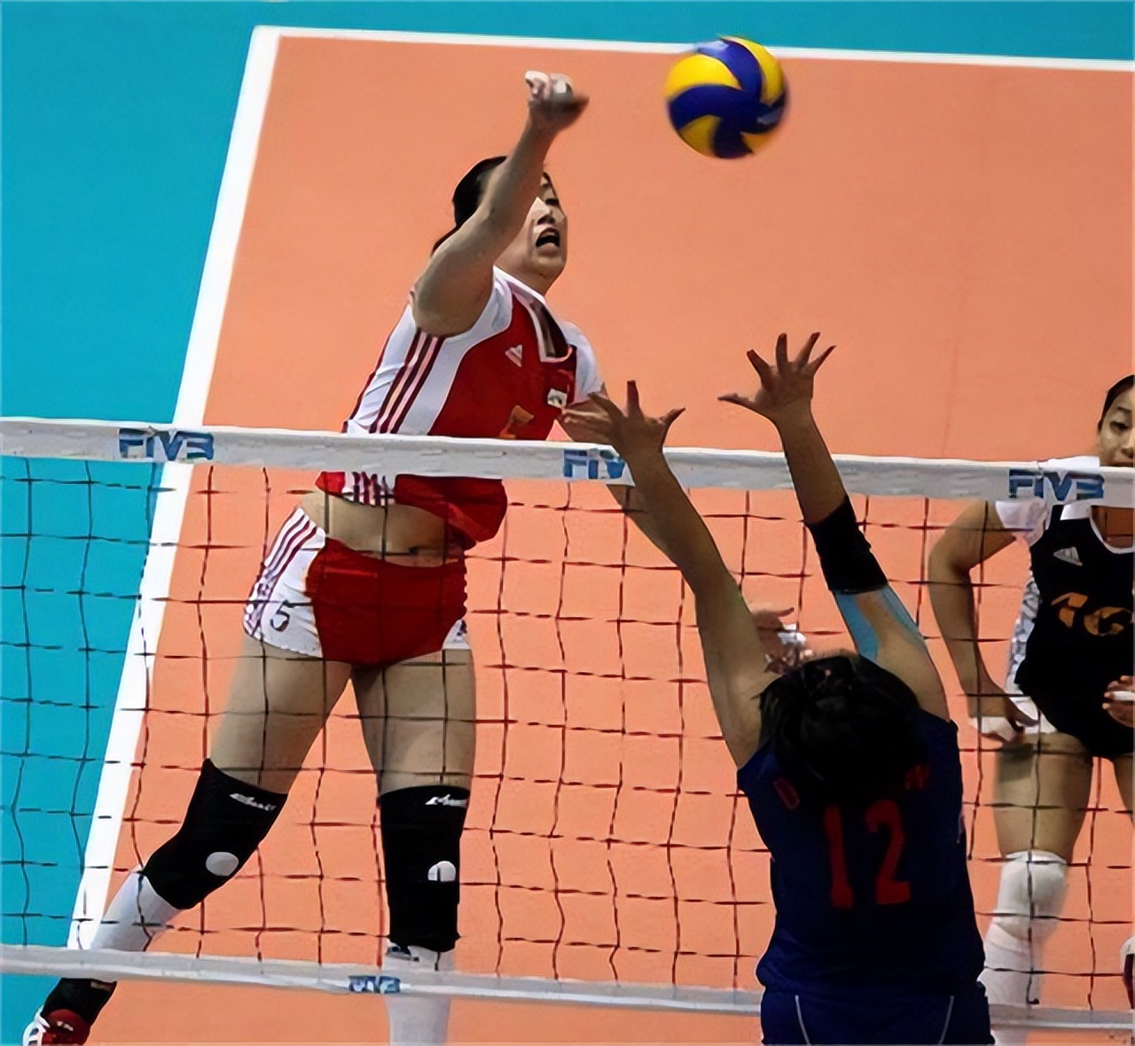 中国女排马蕴雯家庭,马蕴雯女排