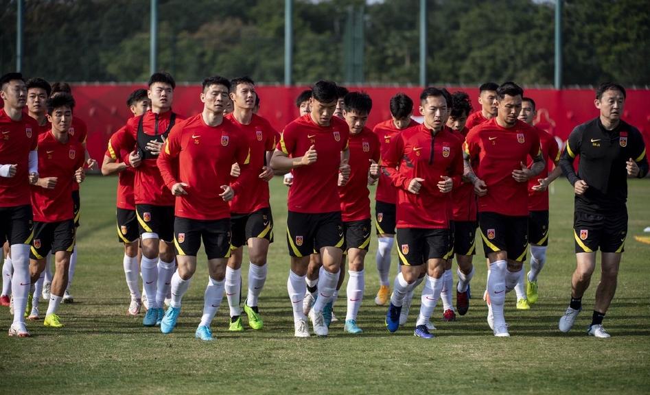 国足教练李霄鹏孙继海,国足孙继海视频