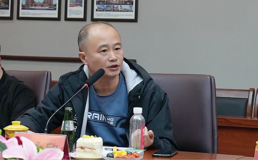 十冠王荣耀加冕，英雄路永不止步——纪念辽宁足球队夺取亚俱杯冠军33周年座谈会