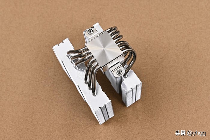 七彩虹主板b760和影驰760,七彩虹b760冰霜对比影驰b760