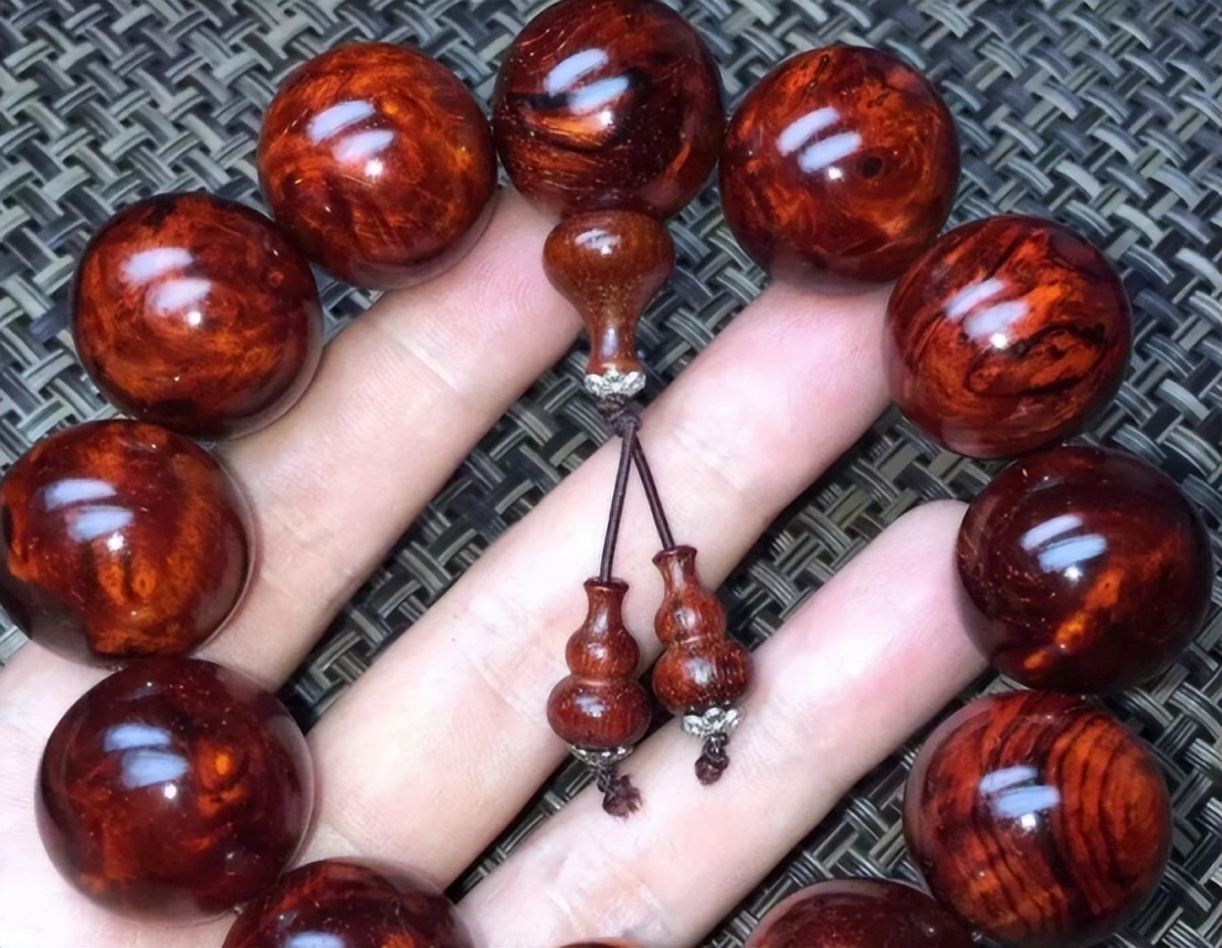 古代服装怎么配色好看,古代衣服边纹路画法