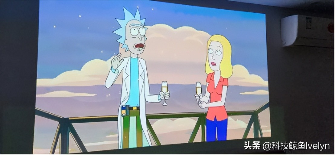 aoc投影仪流明在2000以上的,流明3000以上的投影仪性价比推荐