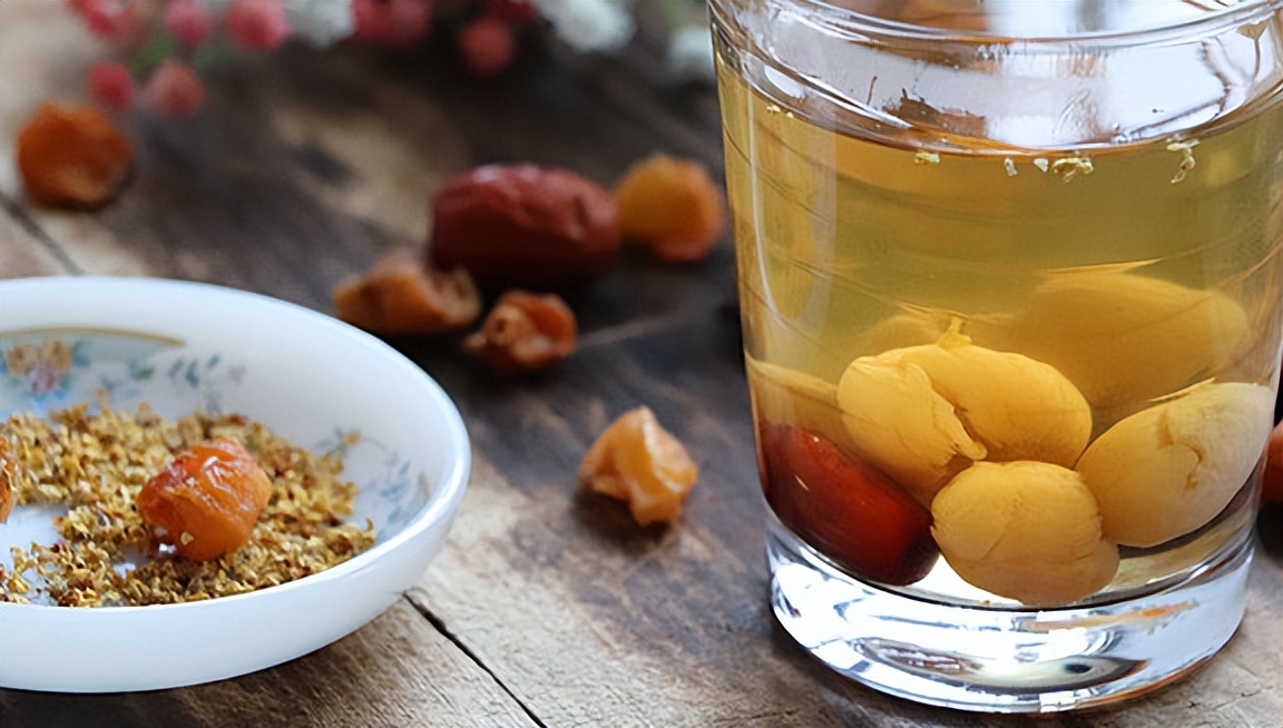 应该喝什么美容养颜水,经常喝什么水延缓衰老