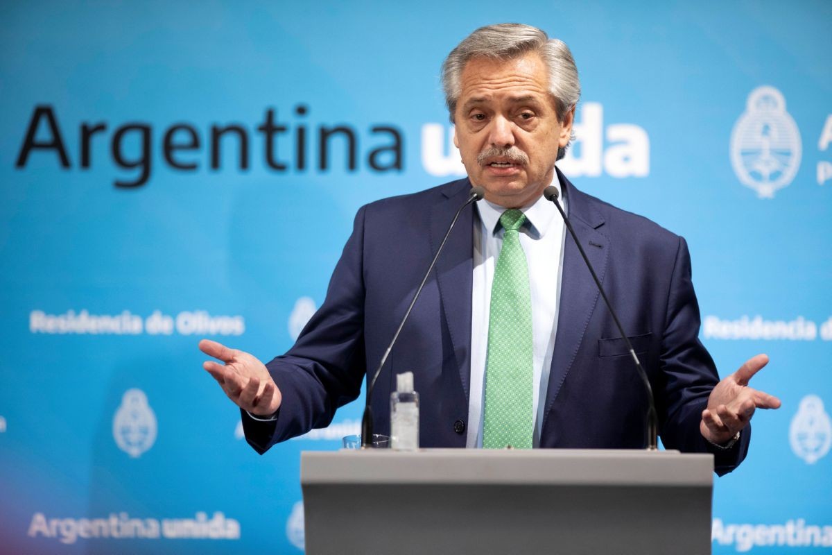 美国防务新闻阿根廷购买枭龙,英国担心阿根廷买枭龙战机