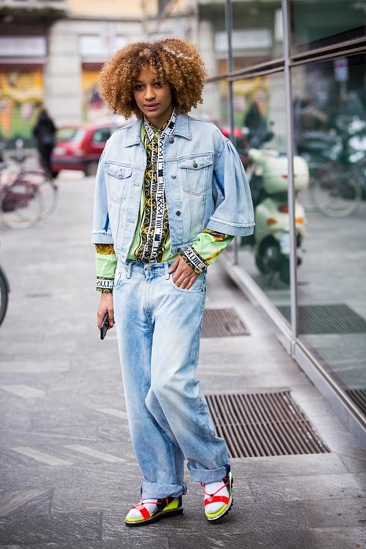 外套春天女牛仔,一衣多穿牛仔外套的n种搭配思路