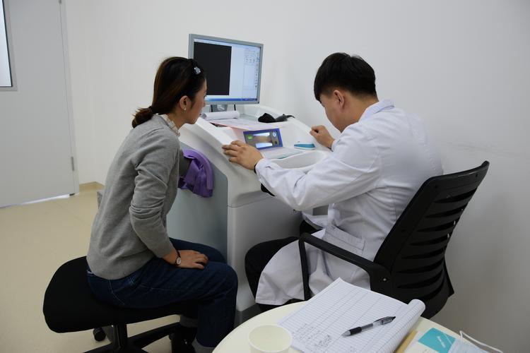 花生能导致骨质疏松吗,花生吃太多会引起骨质疏松吗