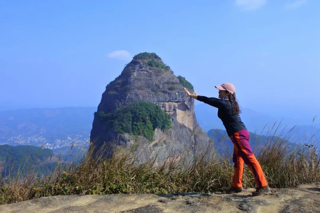 工作以后才发现钱这么难赚,每当我不想努力不想赚钱的时候