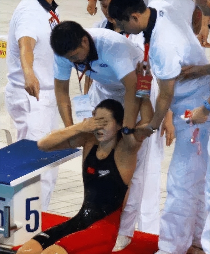 女运动员失误后痛哭,女运动员让人心疼的瞬间