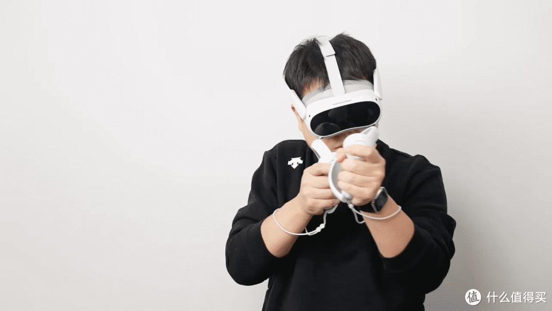 拥抱新世界的再进化：PICO4VR一体机上手