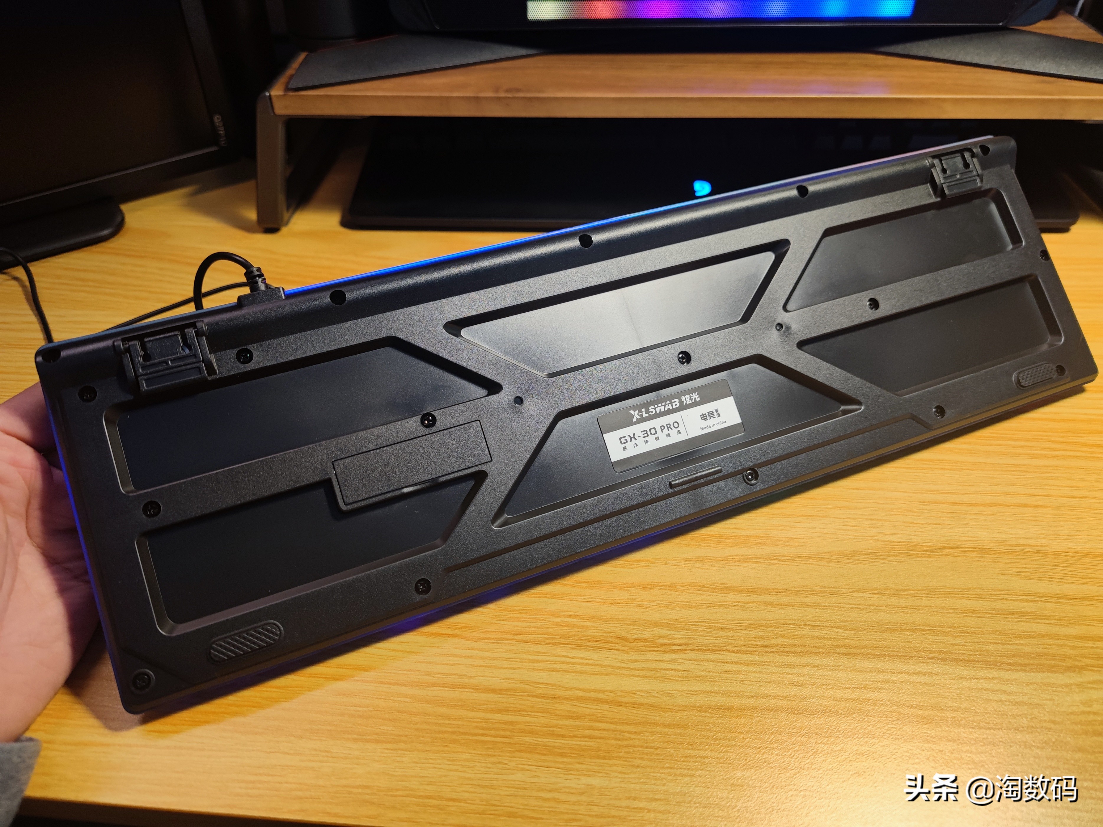 50元的青轴游戏机械键盘推荐,学生党便宜游戏键盘推荐红轴