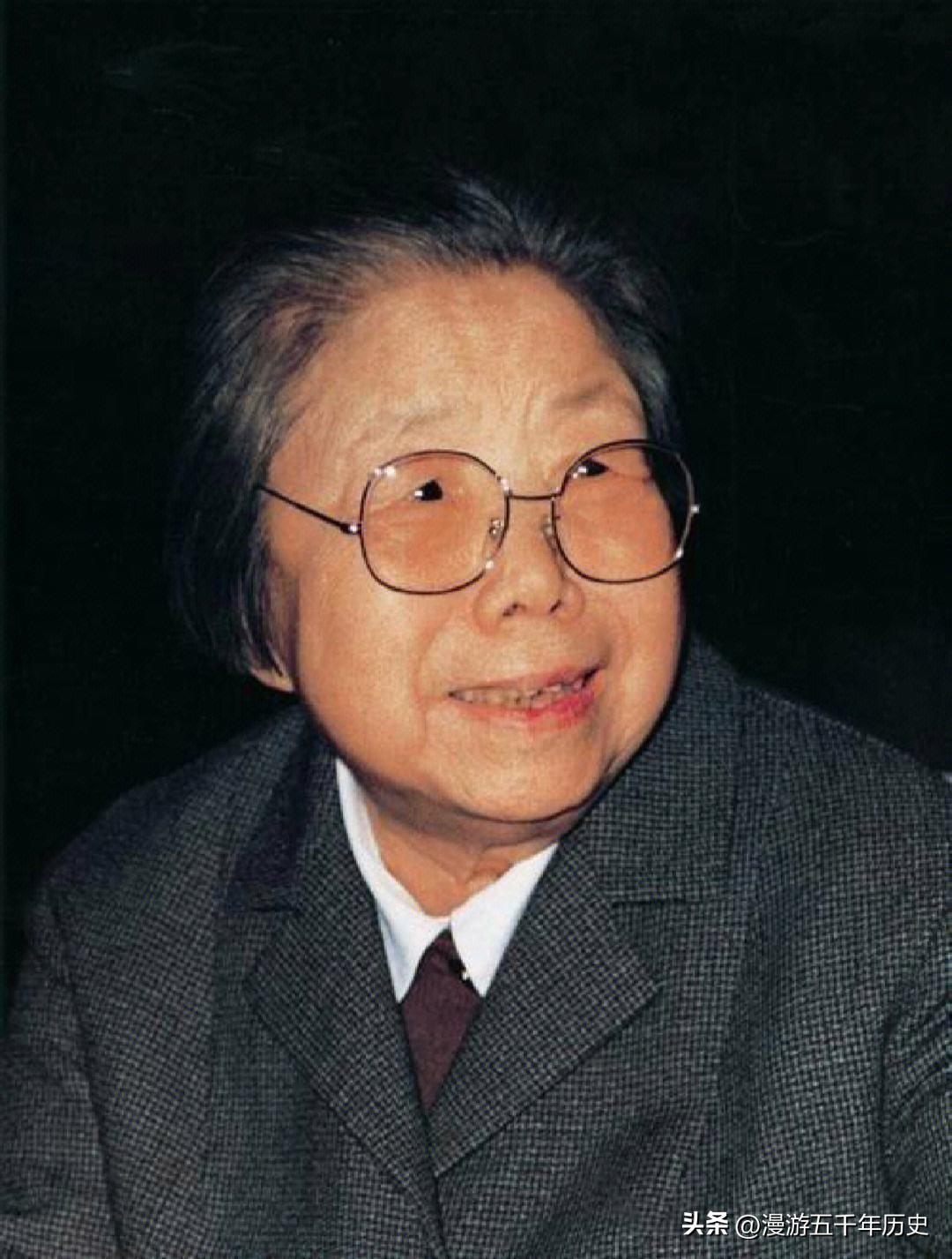 中国近代十大女伟人，每一位都是革命先烈，其中两位是正国级！