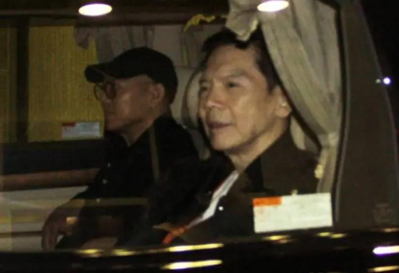 只手遮天向华强：为刘德华撑腰跟周星驰反目，娶走陈岚风生水起