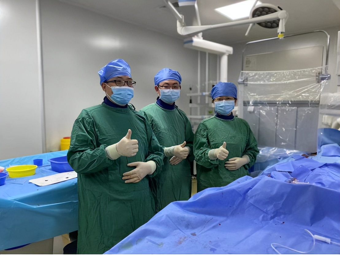 心脏微创介入补洞,心脏有个小洞微创有后遗症吗