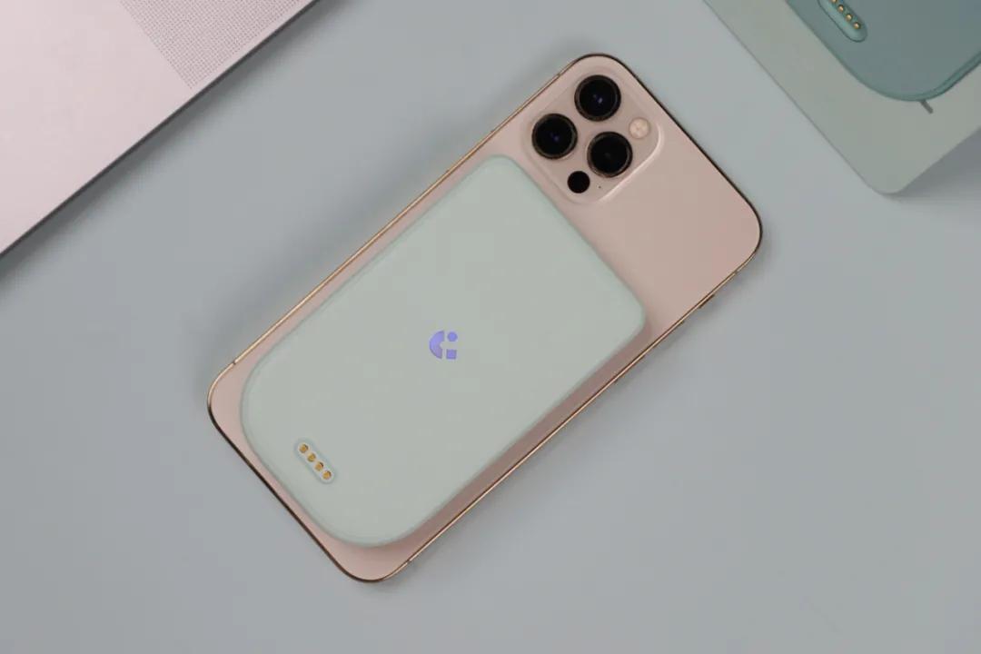 iPhone12、13可以磁吸充电，你该不会是最后一个知道的吧