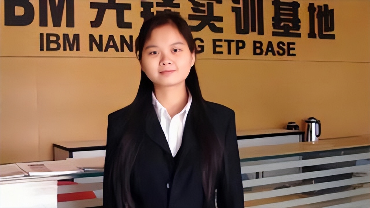 最牛专科生曹晓洁后续,中国第一专科生曹晓洁