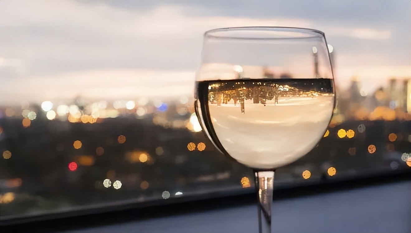 去加拿大旅游怎么省钱的呢,加拿大旅游攻略花费