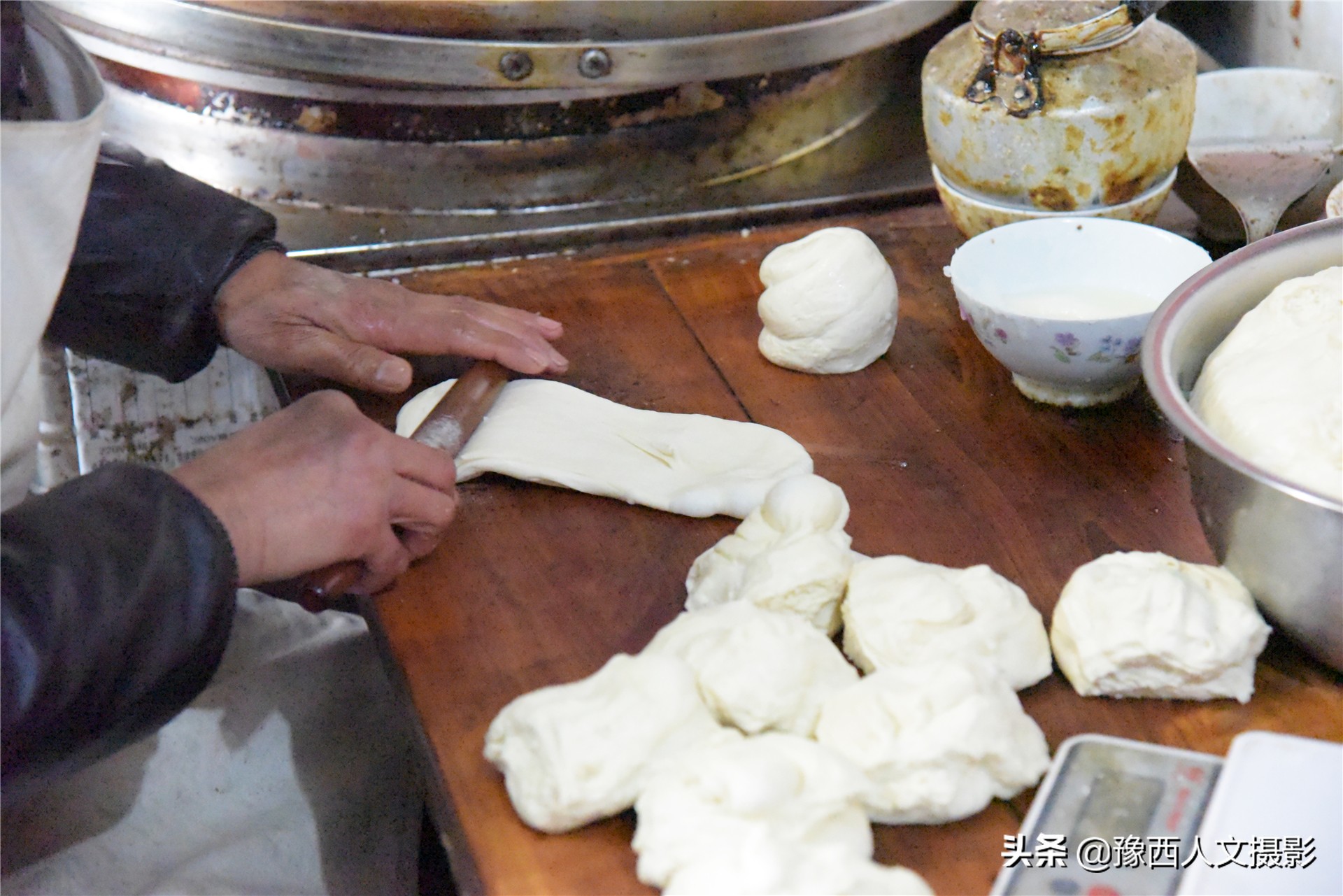 老酵母发面的方法,酵母发面不发酸的方法