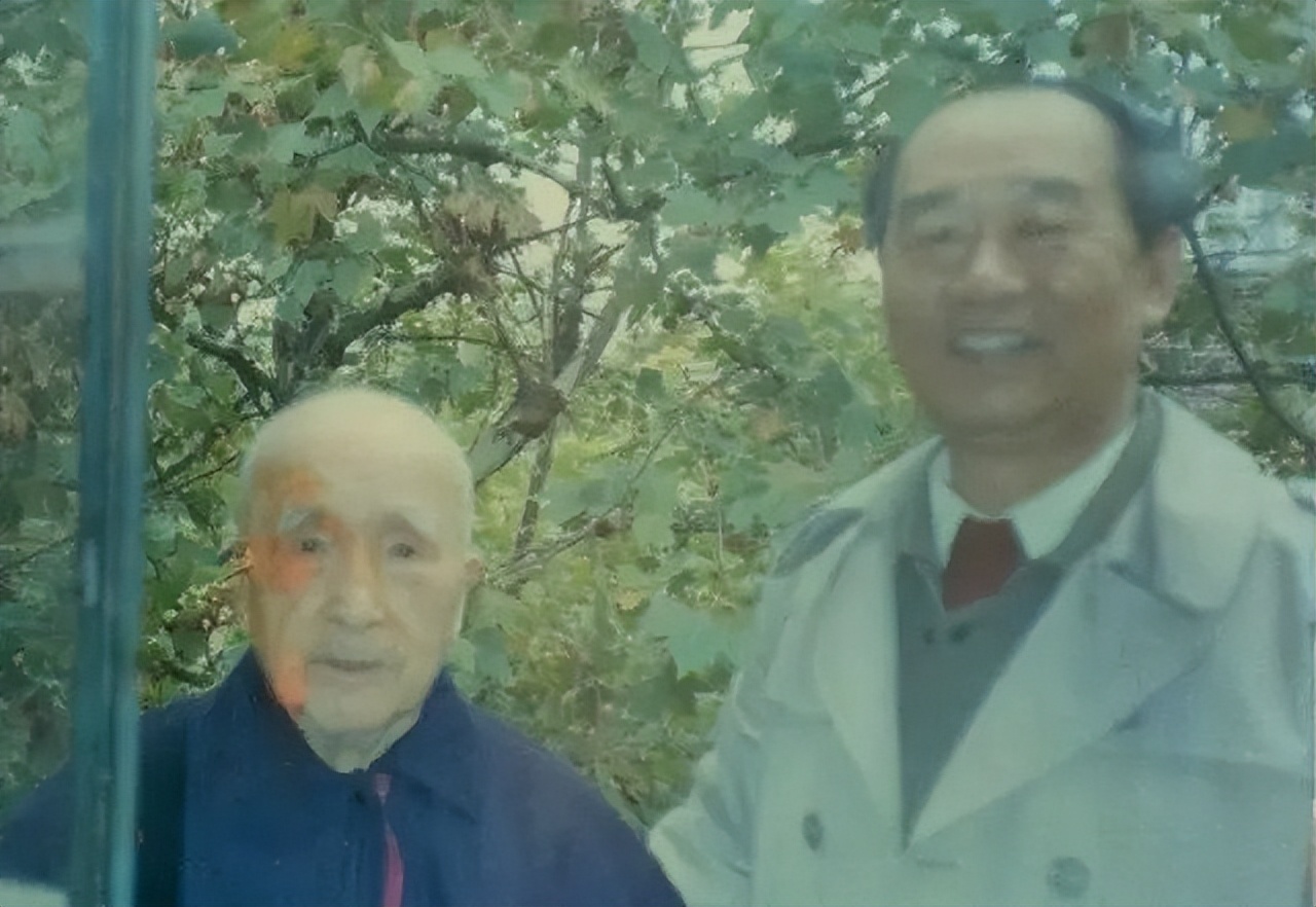 解密：江*民泽**与朱自清两家三代的世交情